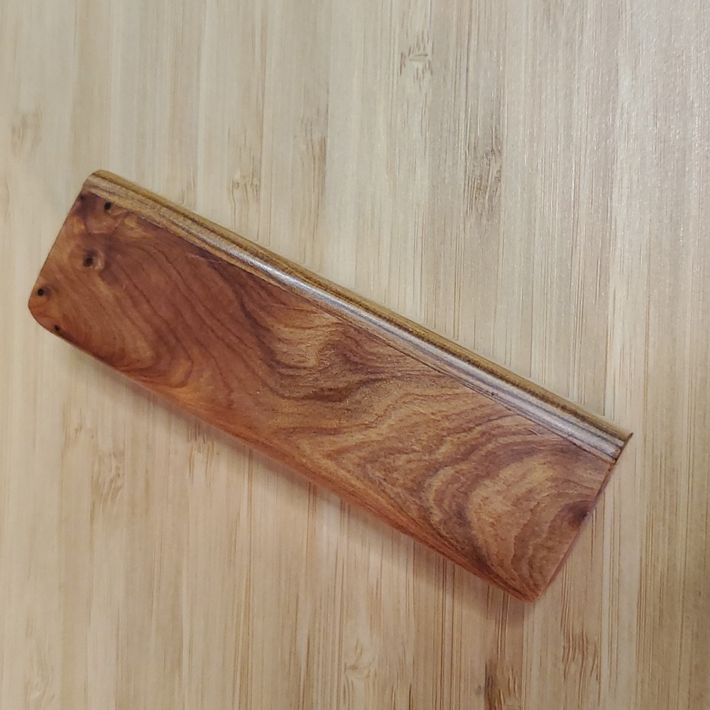 Wooden dice set in case - Picture 3 of 8